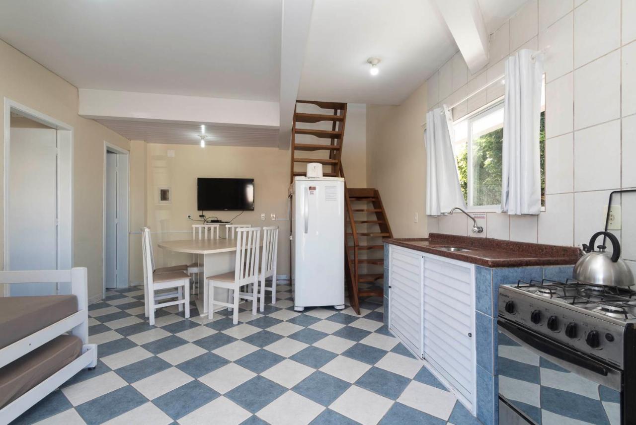 Residencial Melfi 2 Apartamento Com Piscina Bombinhas Eksteriør bilde